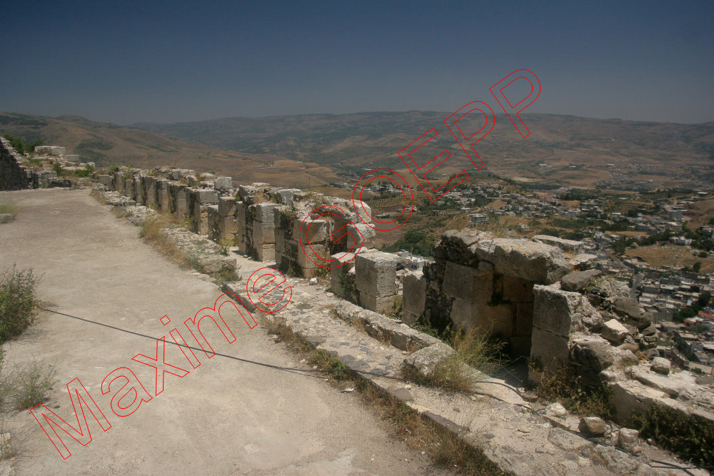 Secteur 7. Courtine 32-29, front est, galerie supérieure vue du sud. (cl. Maxime Goepp 2008).