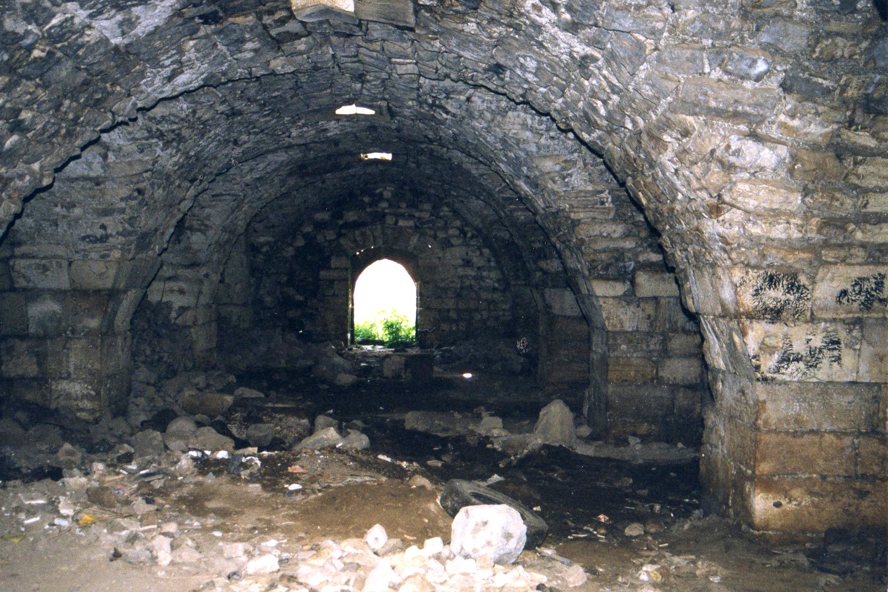 Secteur 7. Intérieur de la salle 31, vu depuis le sud (cl. JM 95)